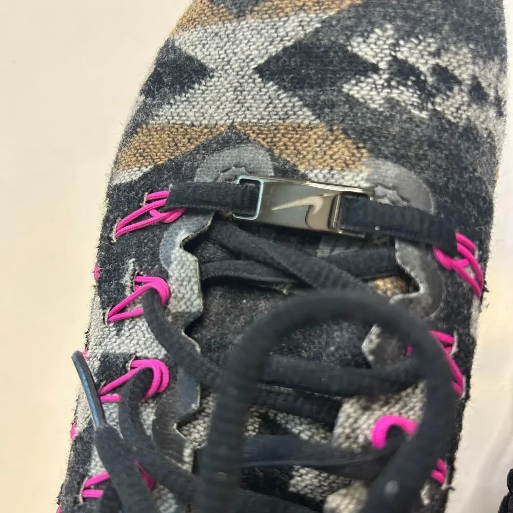 Nike women's NikeID Zoom Pegasus 33 collab pendleton aztec pattern detail size 8